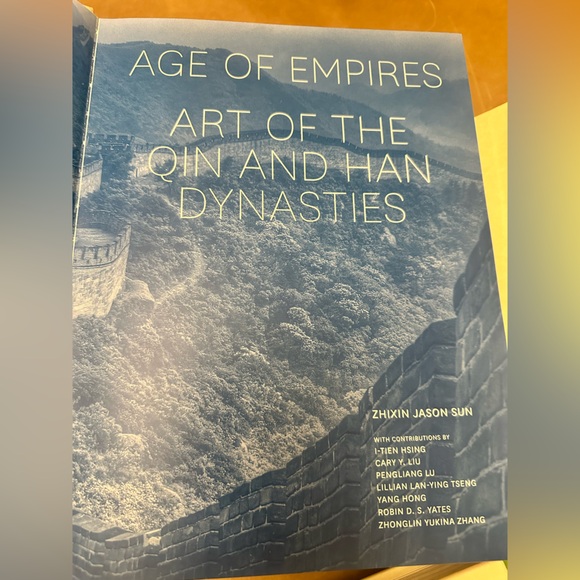 📚 🏆 Luxury Phoenetic Designer Decor Books (ONE) - Picture 8 of 10